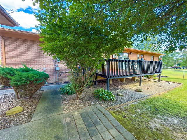 929 Jackson Fariston Road, London, KY 40744