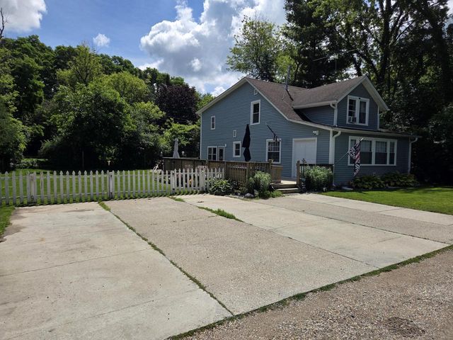 N2456 Mildred STREET, Delavan, WI 53115