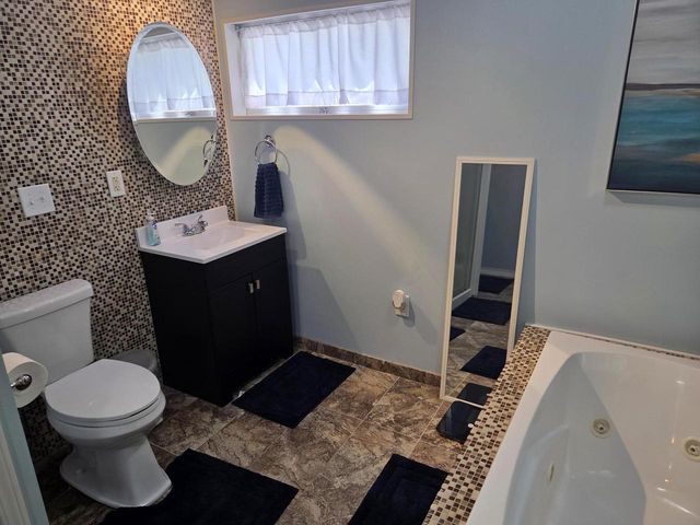 N2456 Mildred STREET, Delavan, WI 53115