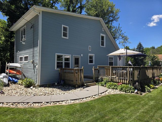 N2456 Mildred STREET, Delavan, WI 53115