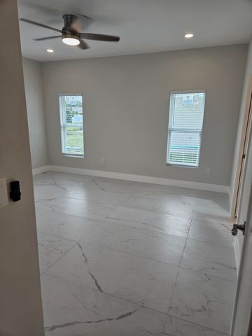 3848 SE Grant Street, Stuart, FL 34997