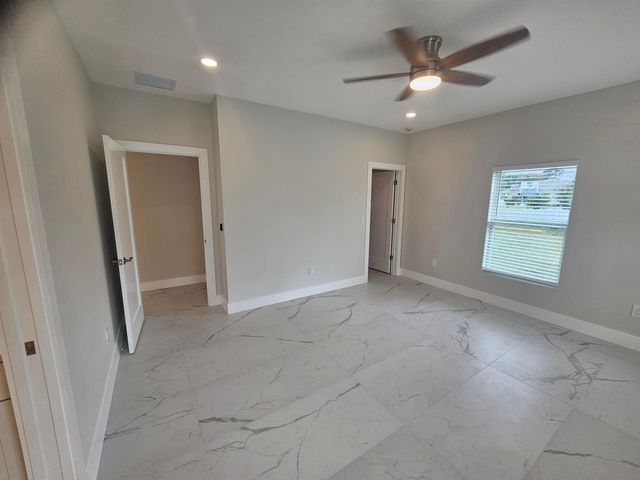 3848 SE Grant Street, Stuart, FL 34997