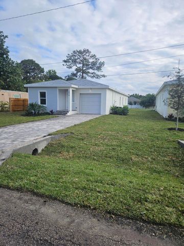 3848 SE Grant Street, Stuart, FL 34997