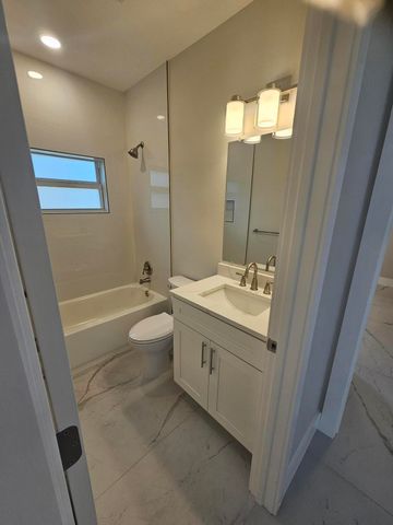 3848 SE Grant Street, Stuart, FL 34997