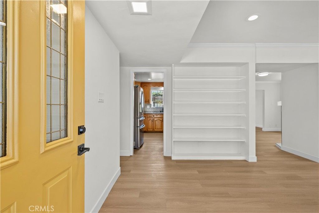 9660 Delco Avenue, Chatsworth, CA 91311 — photo 3