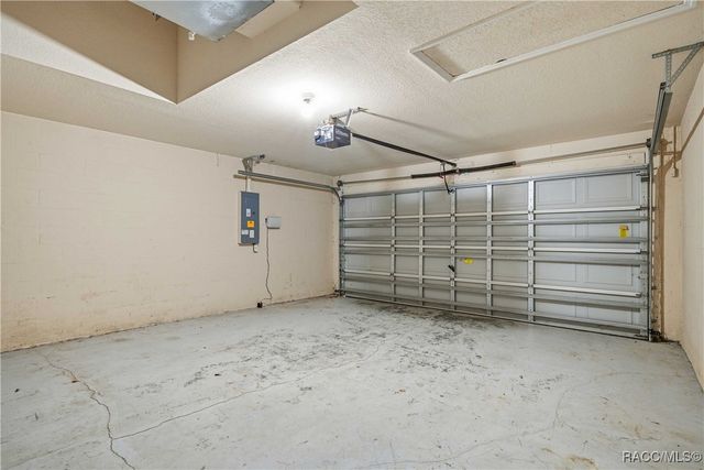 57 Pine Drive, Homosassa, FL 34446