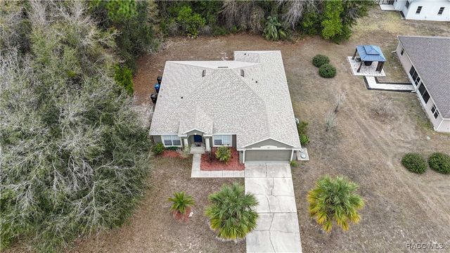 57 Pine Drive, Homosassa, FL 34446