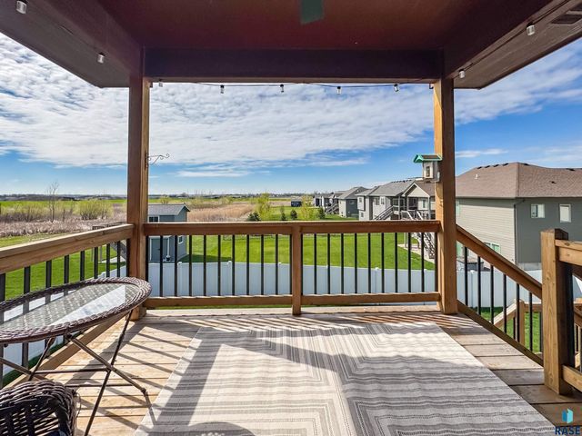6805 E Smyrna Cir Circle, Sioux Falls, SD 57110
