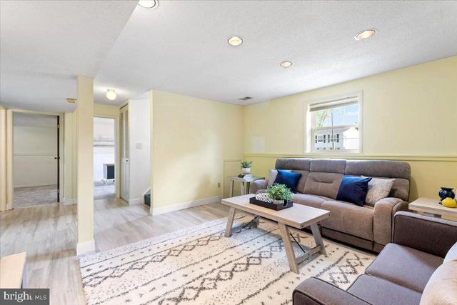 7907 STEADMAN ST, Alexandria, VA 22309