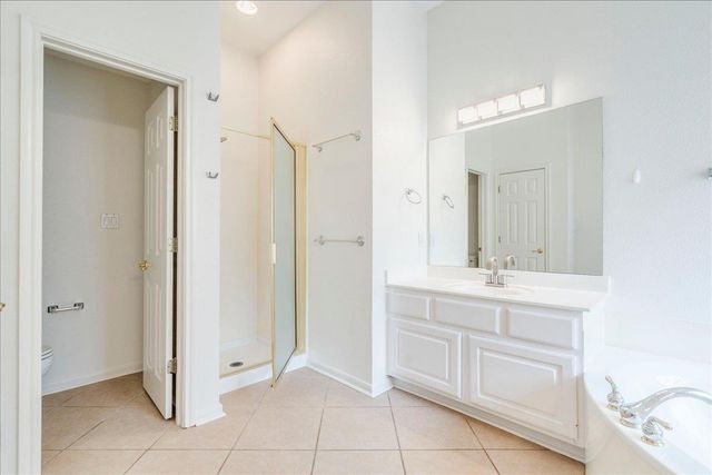 1903 Wood Glen DR, Round Rock, TX 78681