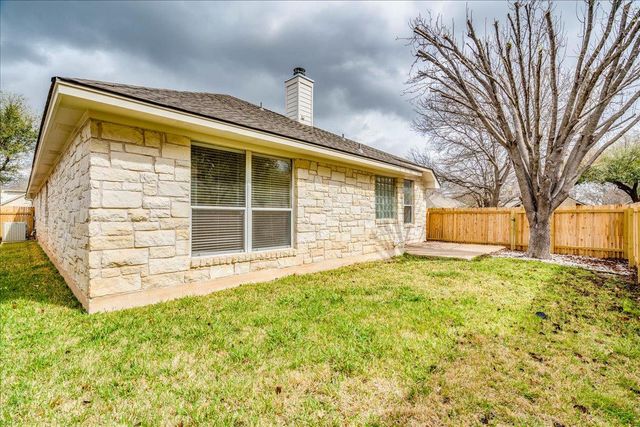 1903 Wood Glen DR, Round Rock, TX 78681