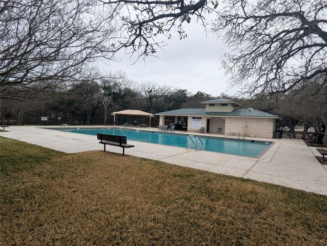 1903 Wood Glen DR, Round Rock, TX 78681