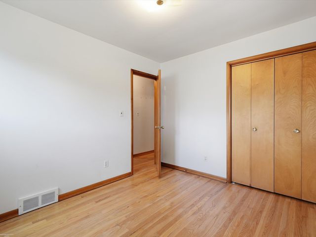 14597 Common Road, Warren, MI 48088