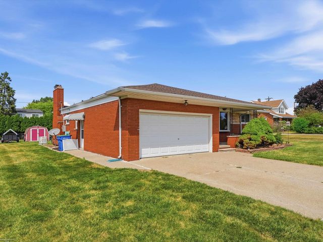 14597 Common Road, Warren, MI 48088