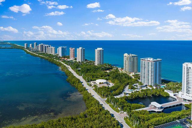 5000 N Ocean Drive 1003, Singer Island, FL 33404