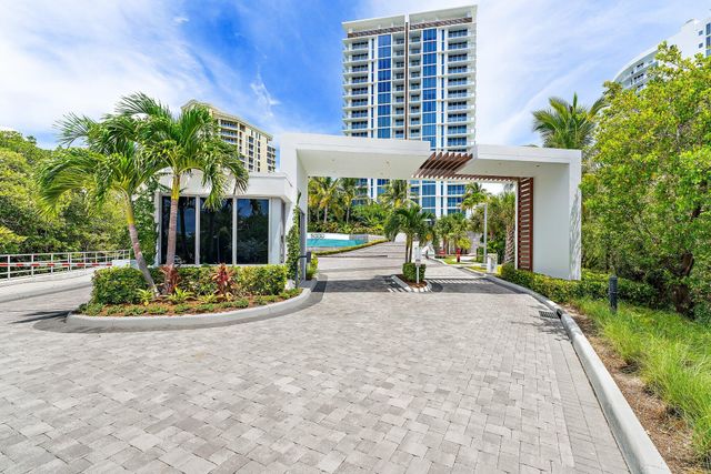 5000 N Ocean Drive 1003, Singer Island, FL 33404