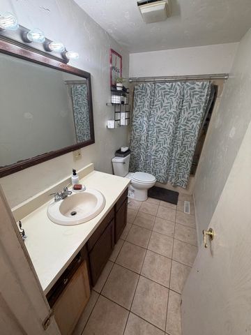 7432-34 Noble Street, Merrillville, IN 46410