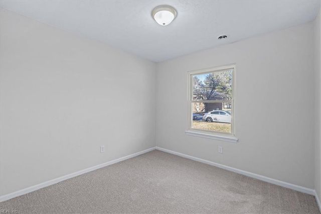 5648 Plummer BLVD, Suffolk, VA 23435