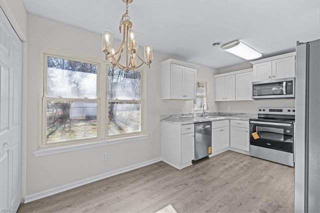 5648 Plummer BLVD, Suffolk, VA 23435