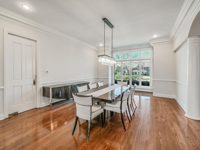 140 Braymore Court, Inverness, IL 60010