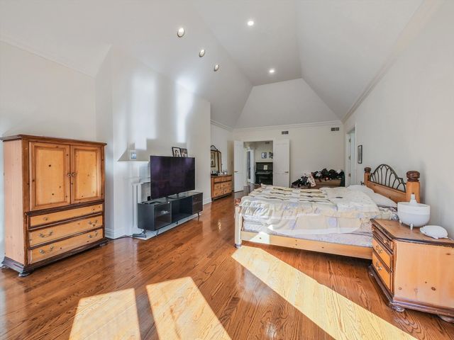 140 Braymore Court, Inverness, IL 60010