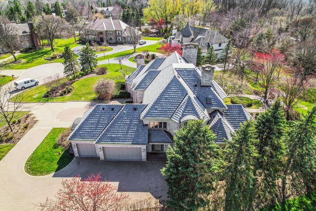 140 Braymore Court, Inverness, IL 60010