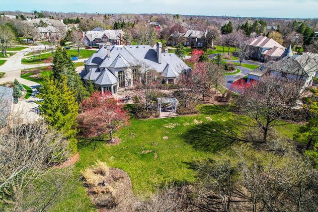 140 Braymore Court, Inverness, IL 60010