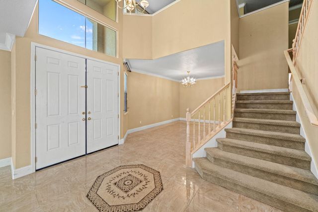 631 Rogers Cir, Folsom, CA 95630