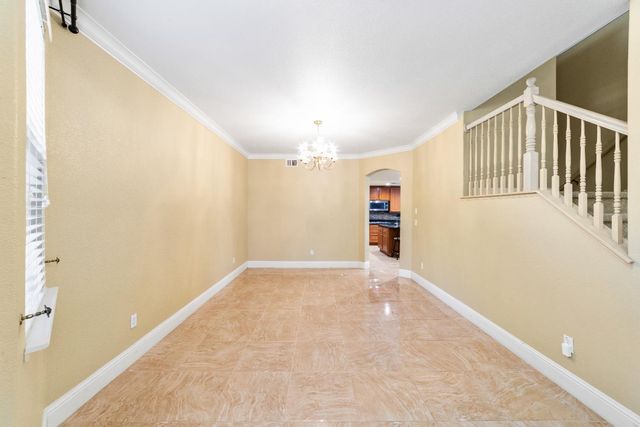 631 Rogers Cir, Folsom, CA 95630