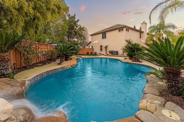 631 Rogers Cir, Folsom, CA 95630