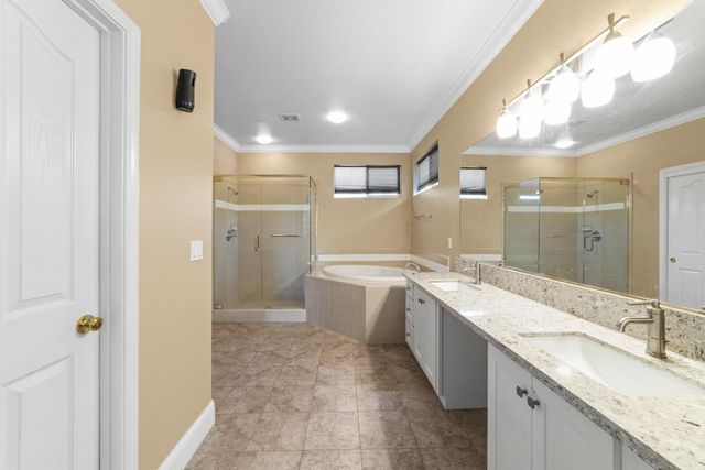 631 Rogers Cir, Folsom, CA 95630