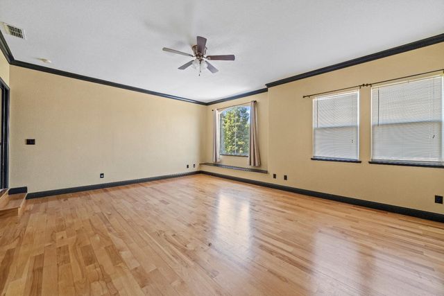 631 Rogers Cir, Folsom, CA 95630