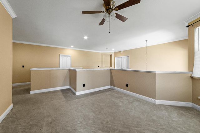 631 Rogers Cir, Folsom, CA 95630