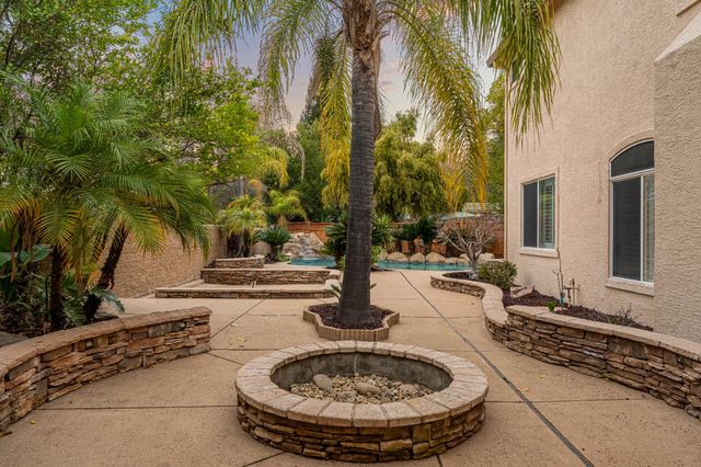 631 Rogers Cir, Folsom, CA 95630