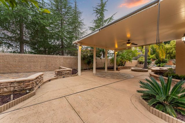 631 Rogers Cir, Folsom, CA 95630