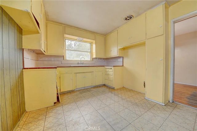 14778 Valencia Avenue, Fontana, CA 92335