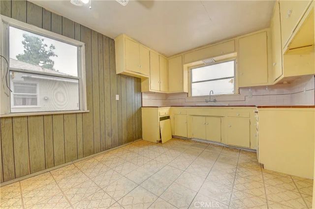 14778 Valencia Avenue, Fontana, CA 92335
