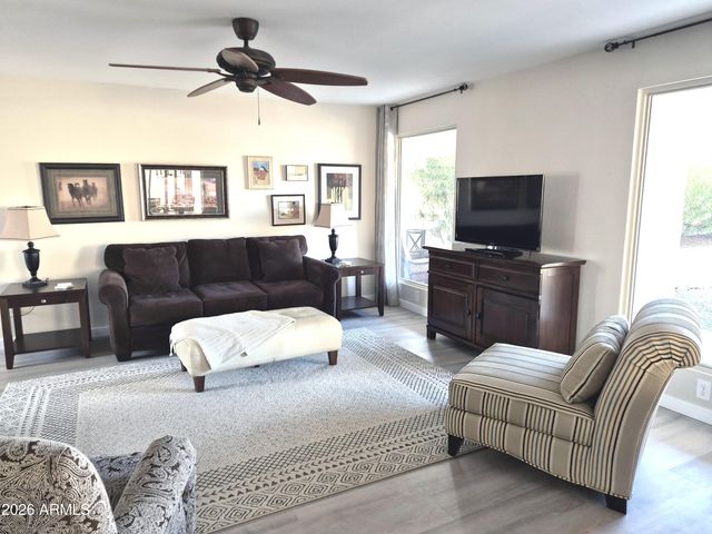 10602 E ELMHURST Drive, Sun Lakes, AZ 85248