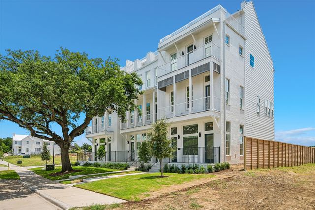 1304 E Crosby Road, Carrollton, TX 75006