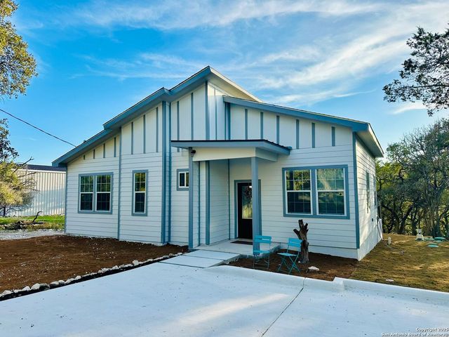 1064 overbrook, Spring Branch, TX 78070