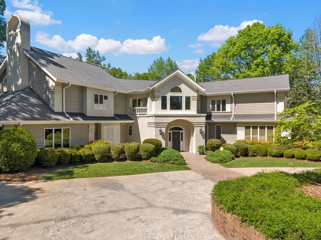 365 Twin Oaks Drive, County, SC 29306