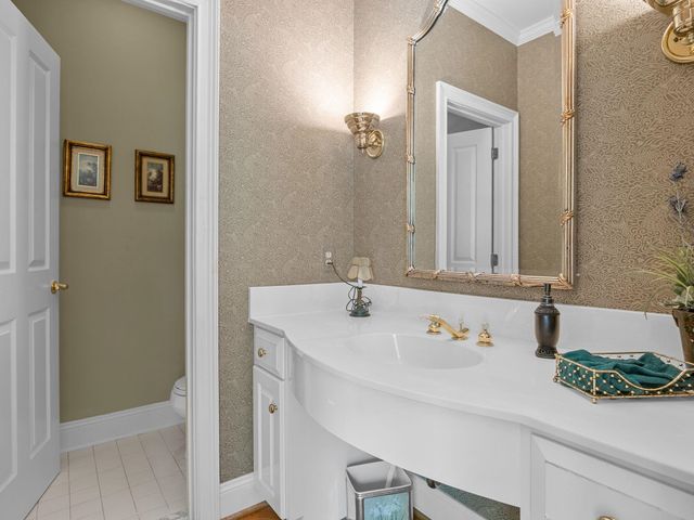 365 Twin Oaks Drive, County, SC 29306