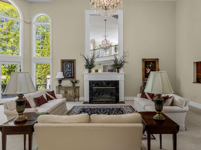 365 Twin Oaks Drive, County, SC 29306