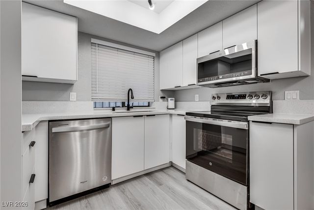 2120 Venus Avenue C, North Las Vegas, NV 89030