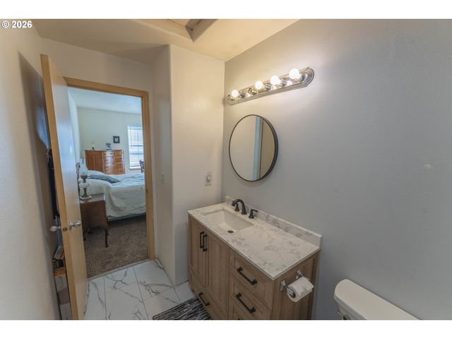 5313 Ne 66TH Ave, Vancouver, WA 98661