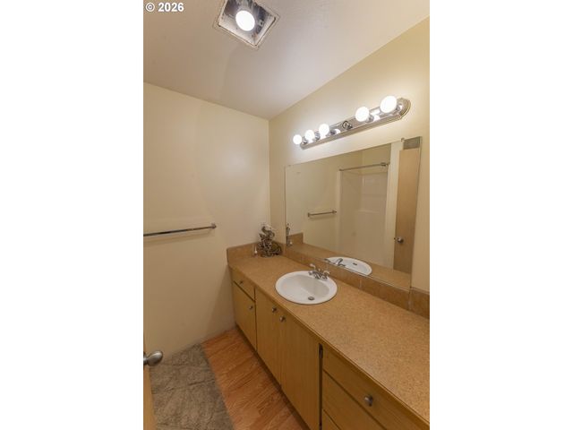 5313 Ne 66TH Ave, Vancouver, WA 98661