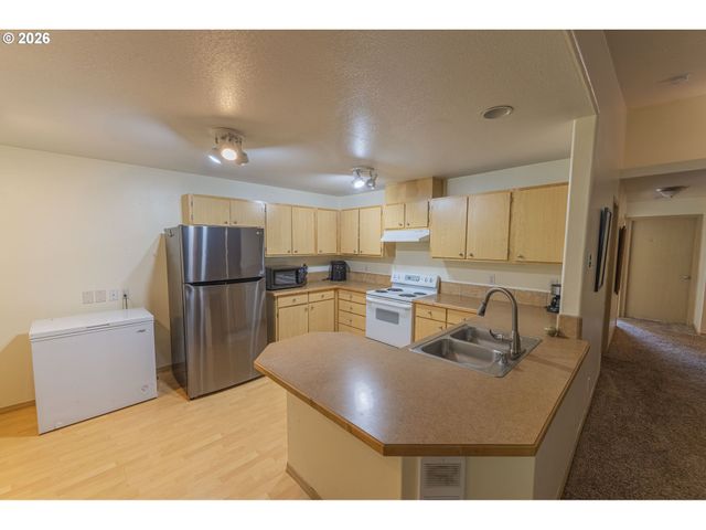 5313 Ne 66TH Ave, Vancouver, WA 98661