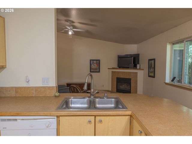 5313 Ne 66TH Ave, Vancouver, WA 98661