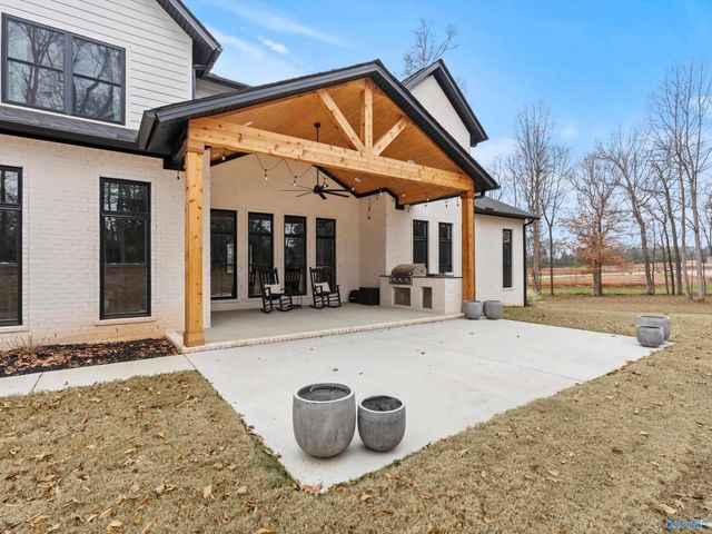 20907 Jeremiah Lane, Athens, AL 35611