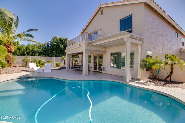 6620 W LOUISE Drive, Glendale, AZ 85310